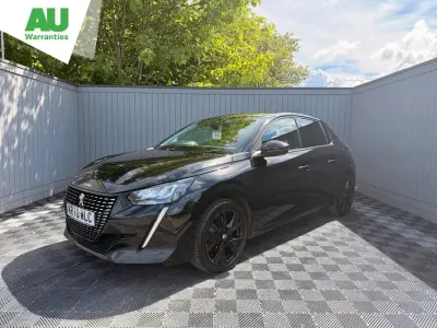 Używany Peugeot 208 Allure 100 KM (73 kW) 2020 Czarny Hatchback