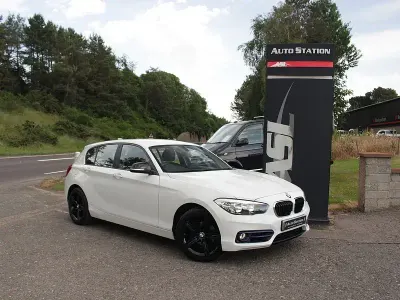 Used BMW 118 Sport Line 136 HP (100 kW) 2019 White Hatchback