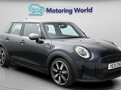 Used Mini Cooper Exclusive 136 HP (100 kW) 2021 Blue/black Hatchback
