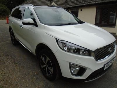 Used Kia Sorento 197 HP (144 kW) 2017 White SUV