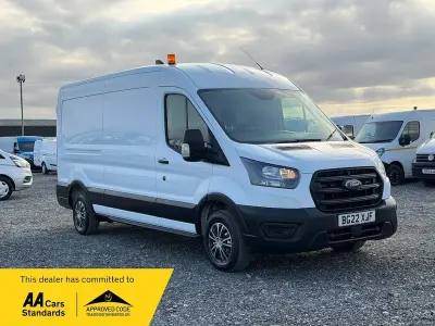 Used Ford Transit 105 HP (77 kW) 2022 White Van