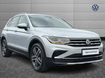 Used VW Tiguan Elegance 245 HP (180 kW) 2023 Silver SUV