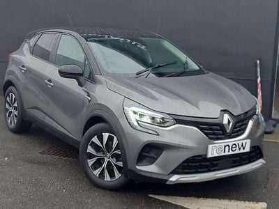 Used Renault Captur LIMITED 91 HP (66 kW) 2022 Grey and black  SUV