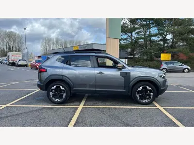Used Dacia Duster Extreme 130 HP (95 kW) 2025 Grey SUV