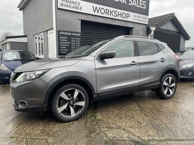 Used Nissan Qashqai N-TEC 110 HP (80 kW) 2015 Grey SUV