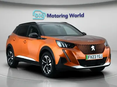 Used Peugeot e-2008 GT 100 kW (136 HP) 2023 Orange SUV