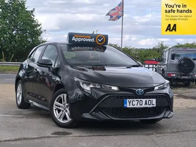 Używany Toyota Corolla 122 KM (89 kW) 2020 Czarny Hatchback
