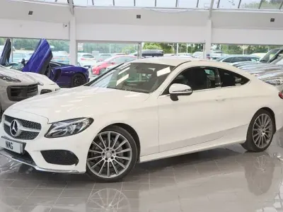 Used Mercedes C220 AMG line 170 HP (125 kW) 2016 White Coupe