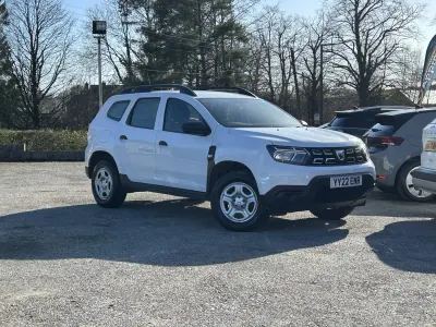Used Dacia Duster Essentiel 91 HP (66 kW) 2022 White SUV