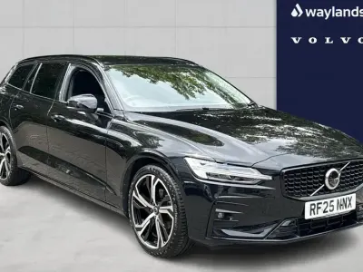 Used Volvo V60 Plus 194 HP (142 kW) 2025 Black Estate
