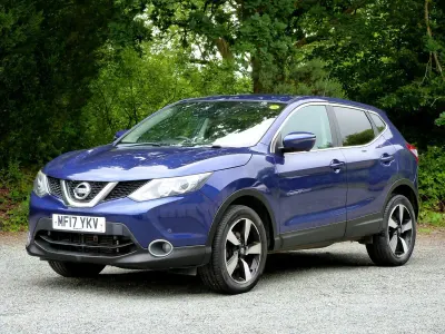 Used Nissan Qashqai N-Connecta 2017 Blue SUV