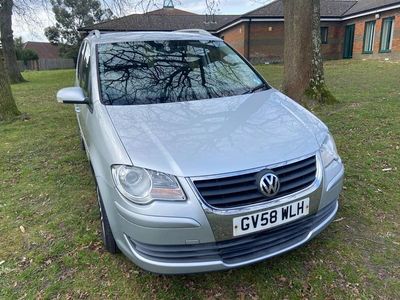 VW Touran
