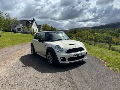 Używany Mini Cooper S Hatch 2011 Biały Hatchback