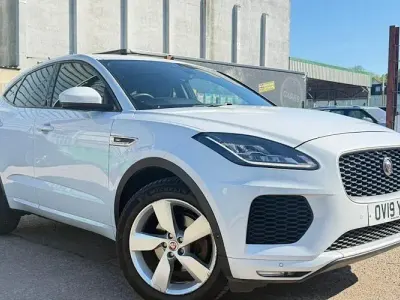 Used Jaguar E-Pace R-Dynamic 180 HP (132 kW) 2019 White SUV