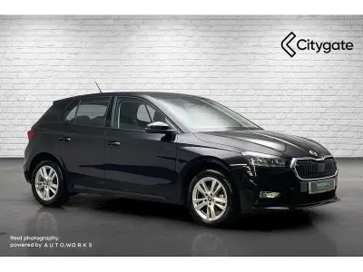 Used Skoda Fabia SE 85 HP (62 kW) 2025 Black magic pearl effect Hatchback