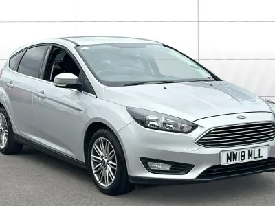 Used Ford Focus Zetec 101 HP (74 kW) 2017 Silver Hatchback