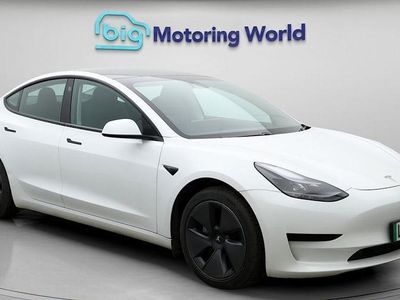 Used Tesla Model 3 RWD 222 kW (302 HP) 2022 White Sedan