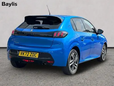 Used Peugeot 208 Allure+ 99 HP (72 kW) 2023 Blue Hatchback