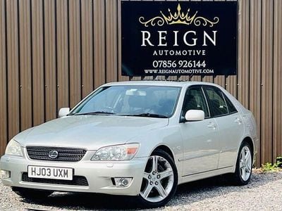 Lexus IS200