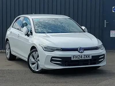 Used VW Golf VIII Match 115 HP (84 kW) 2024 White Hatchback