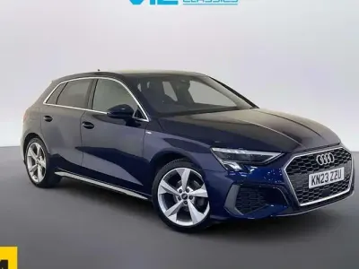 Begagnad Audi A3 Sportback S-Line 150 HK (110 kW) 2024 Halvkombi