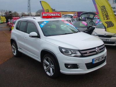 White Used 2015 VW Tiguan R-line SUV | £11,995 (Expensive)