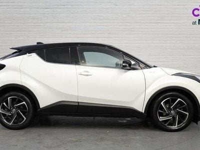 Used Toyota C-HR 122 HP (89 kW) 2020 White SUV