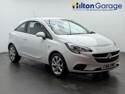 Used Vauxhall Corsa 75 HP (55 kW) 2016 White Hatchback