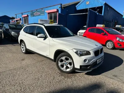 Używany BMW X1 Comfort Edition 143 KM (105 kW) 2014 Biały SUV