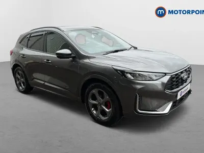 Usado Ford Kuga ST-Line 183 HP (134 kW) 2025 Cinzento SUV