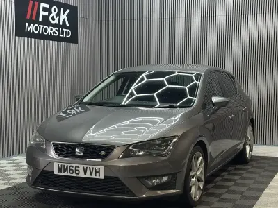 Usado Seat Leon FR 184 CV (135 kW) 2017 Gris Utilitario