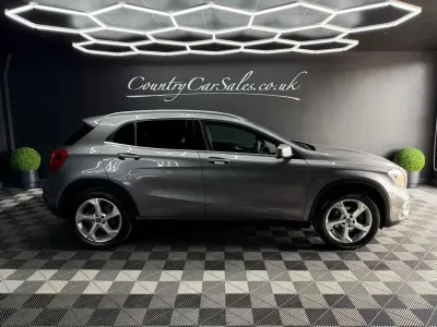 Used Mercedes GLA200 Executive 156 HP (114 kW) 2018 Grey SUV