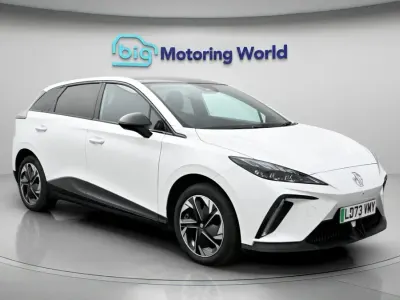 Used MG MG4 EV Trophy 319 kW (435 HP) 2023 White Hatchback