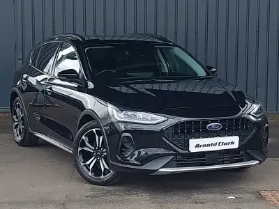 Used Ford Focus Active X 125 HP (91 kW) 2023 Black Hatchback