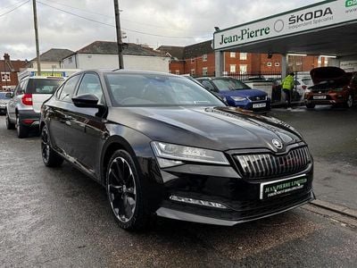 Black Used 2020 Skoda Superb SportlinePlus Hatchback | £18,490 (Fair price)