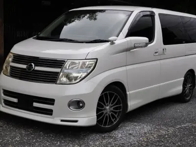 Used Nissan Elgrand