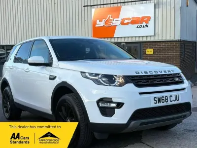 Used Land Rover Discovery Sport SE 2018 White SUV