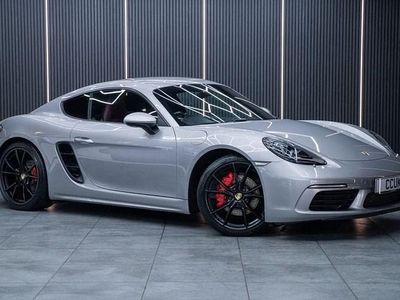 Porsche 718 Cayman