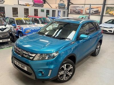 Turquoise Used 2015 Suzuki Vitara SZ5 Hatchback | £6,250 (Fair price)