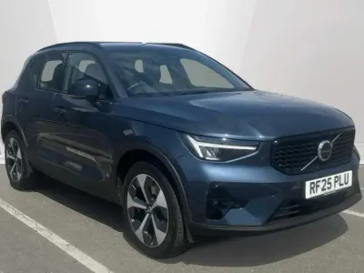 Used Volvo XC40 Plus 194 HP (142 kW) 2025 Blue SUV