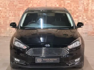 Used Ford Focus Zetec 125 HP (91 kW) 2018 Black Hatchback