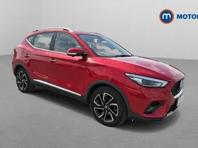 Usado MG ZS Exclusive 111 CV (81 kW) 2023 Rojo SUV