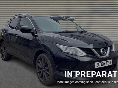 Used Nissan Qashqai Tekna 115 HP (84 kW) 2017 Black SUV