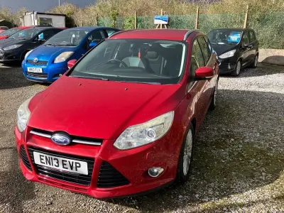 Used Ford Focus Titanium X 125 HP (91 kW) 2013 Red Estate