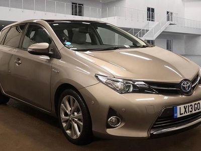 Bronze Used 2013 Toyota Auris Hybrid Hatchback | £8,490 (Fair price)