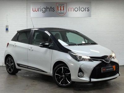 Używany Toyota Yaris Design 99 KM (72 kW) 2017 Biały Hatchback