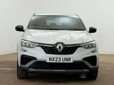Used Renault Arkana R.S. 142 HP (104 kW) 2023 White  SUV