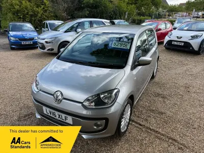 Używany VW up! high up! 2016 Srebrny Hatchback
