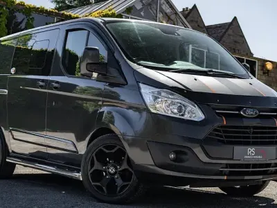 Usado Ford Transit Custom Limited 170 HP (125 kW) 2017 Cinzento Van
