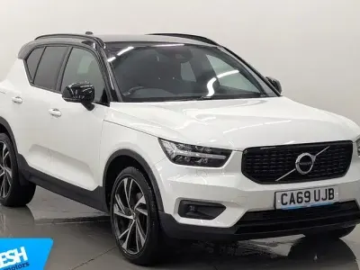 Used Volvo XC40 R-Design Pro 190 HP (139 kW) 2020 White SUV